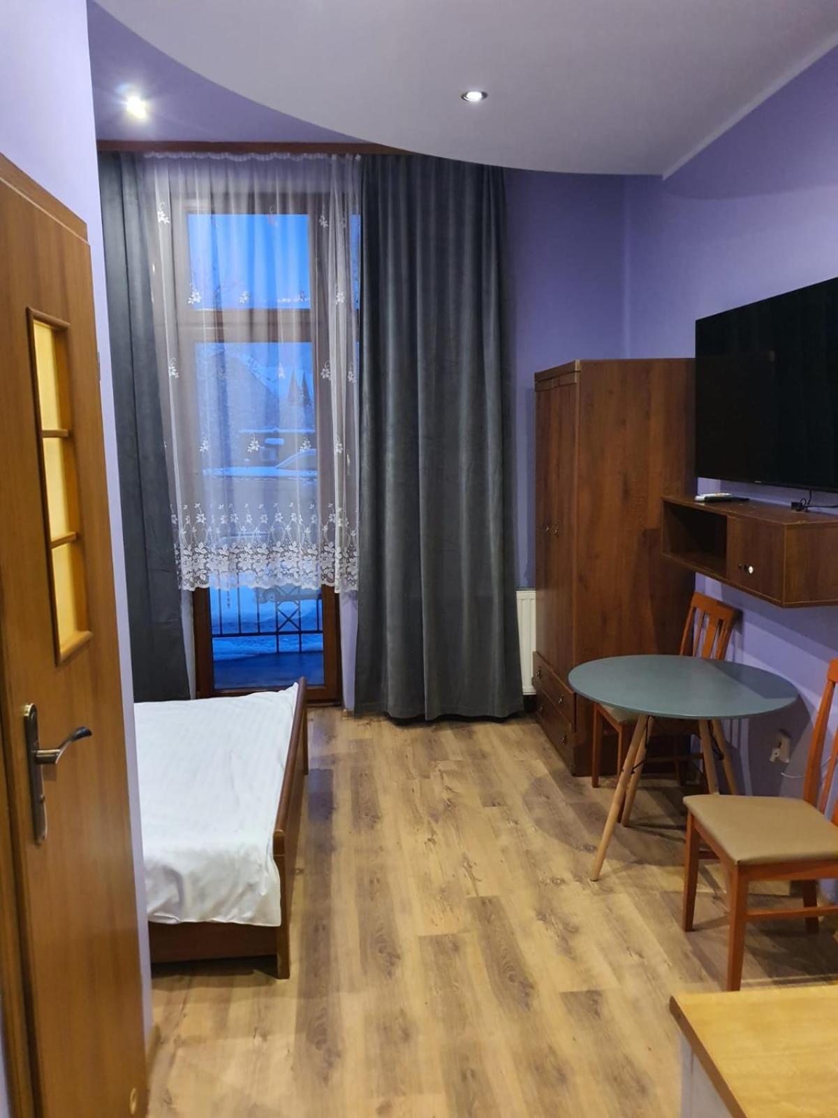 Apartamenty Krupowki Zakopane Pokoj fotografie